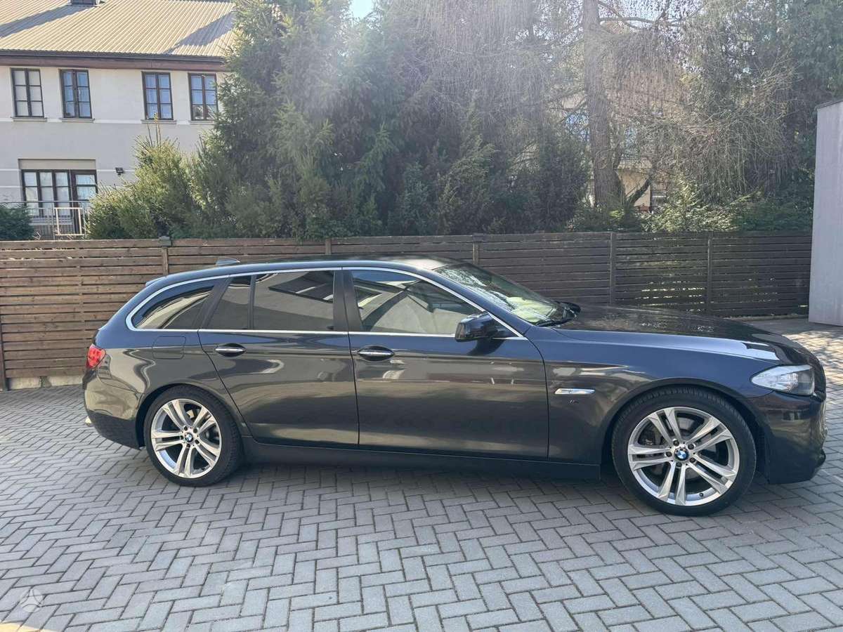 BMW 525, 2.0 l., Универсал