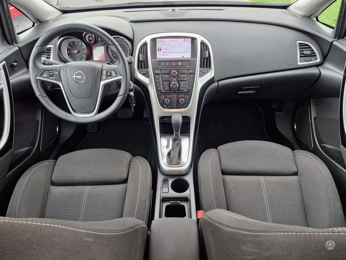 Opel Astra, 1.6 l., Хэтчбек