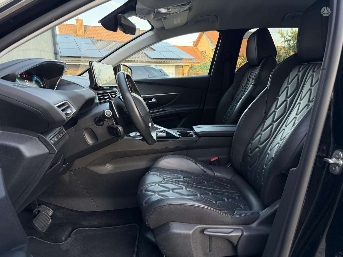 Peugeot 3008 - 11