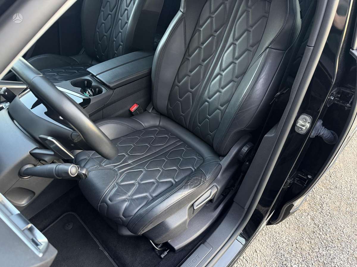 Peugeot 3008 - 12
