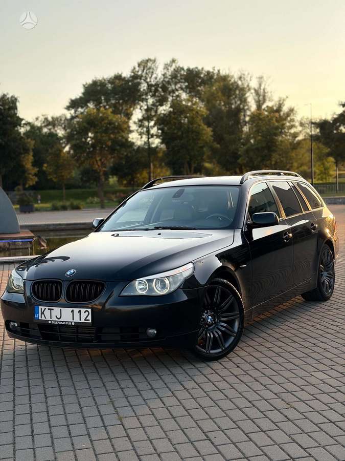 BMW 525, 2.5 l., Универсал