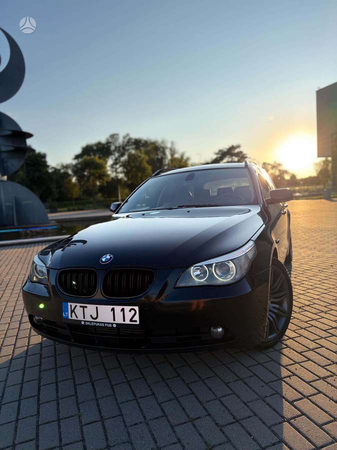 BMW 525, 2.5 l., Универсал