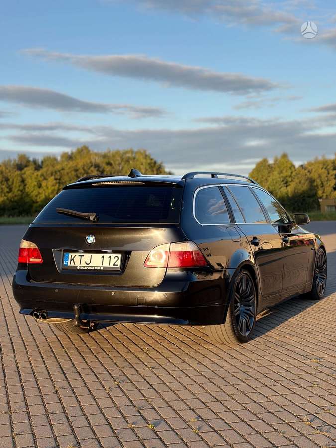 BMW 525, 2.5 l., Универсал