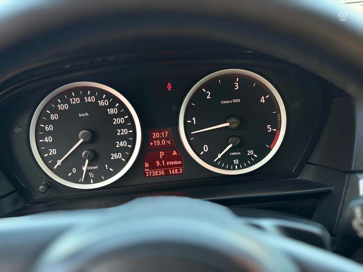 BMW 525, 2.5 l., wagon