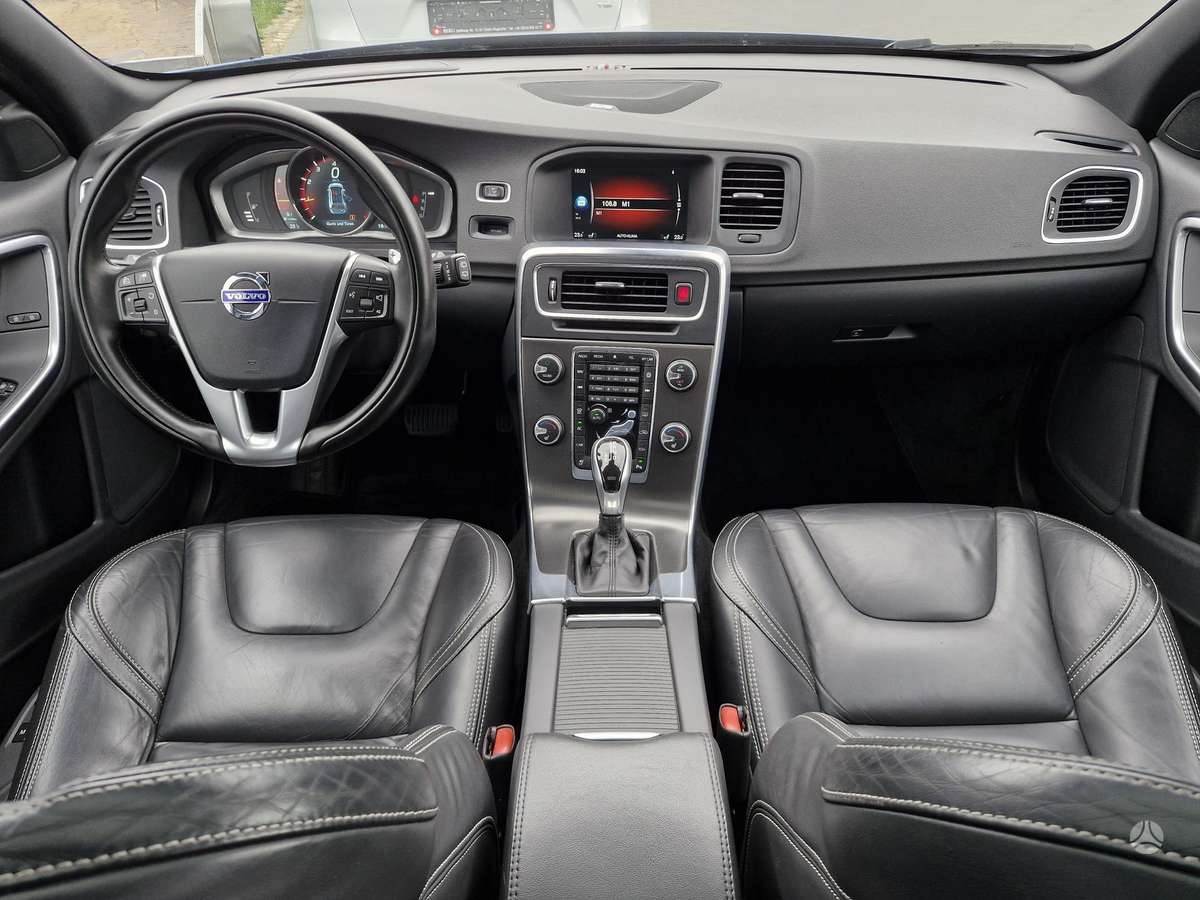 Volvo V60, 2.0 l., Универсал
