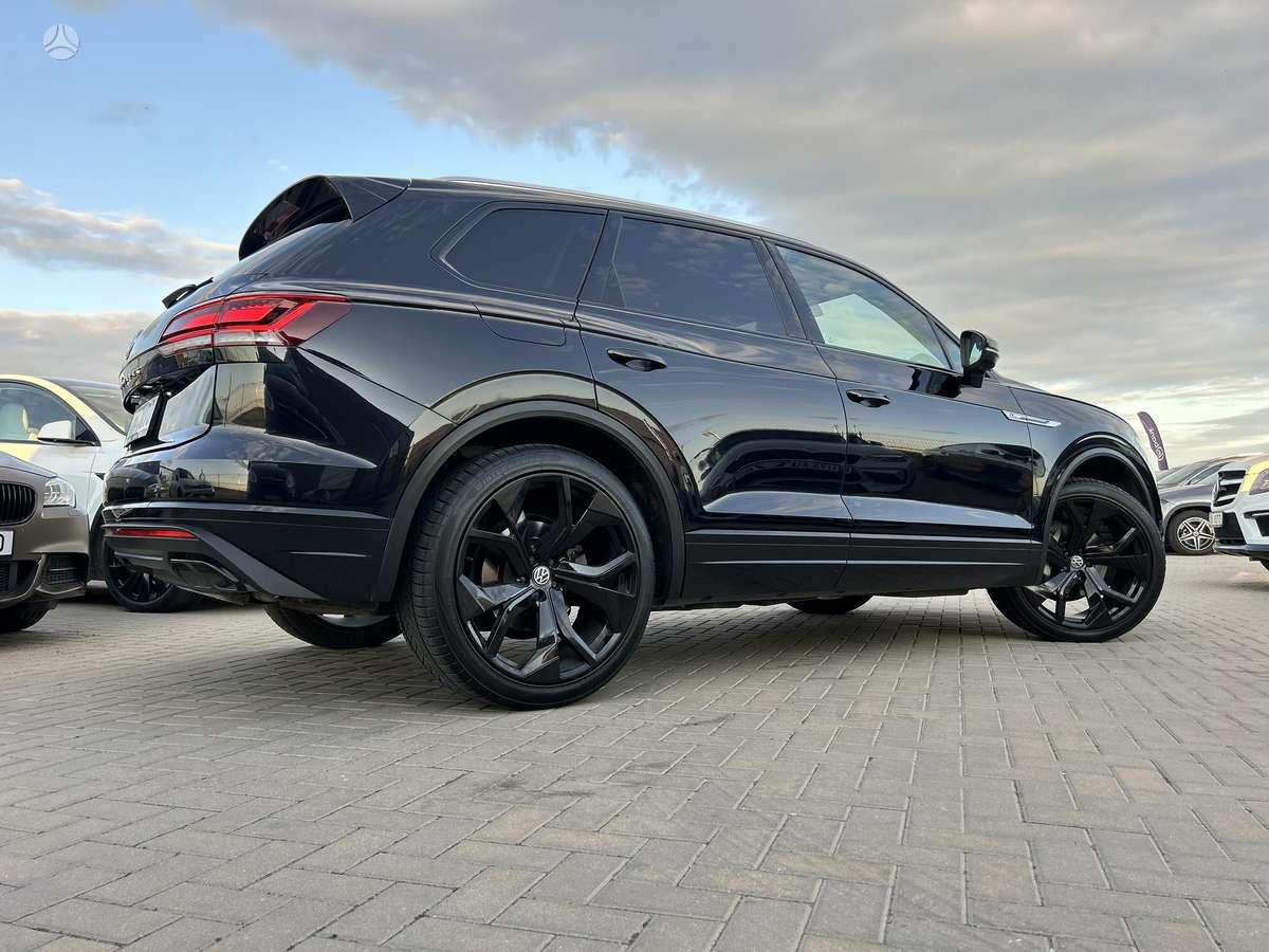 Volkswagen Touareg - 10