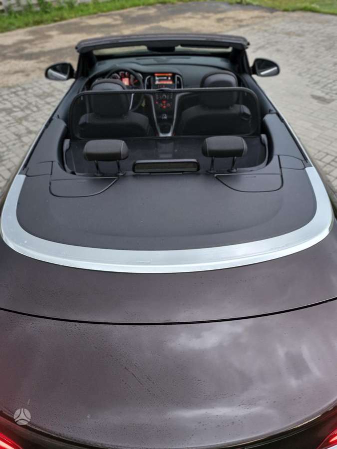 Opel Cascada, 1.4 l., Кабриолет