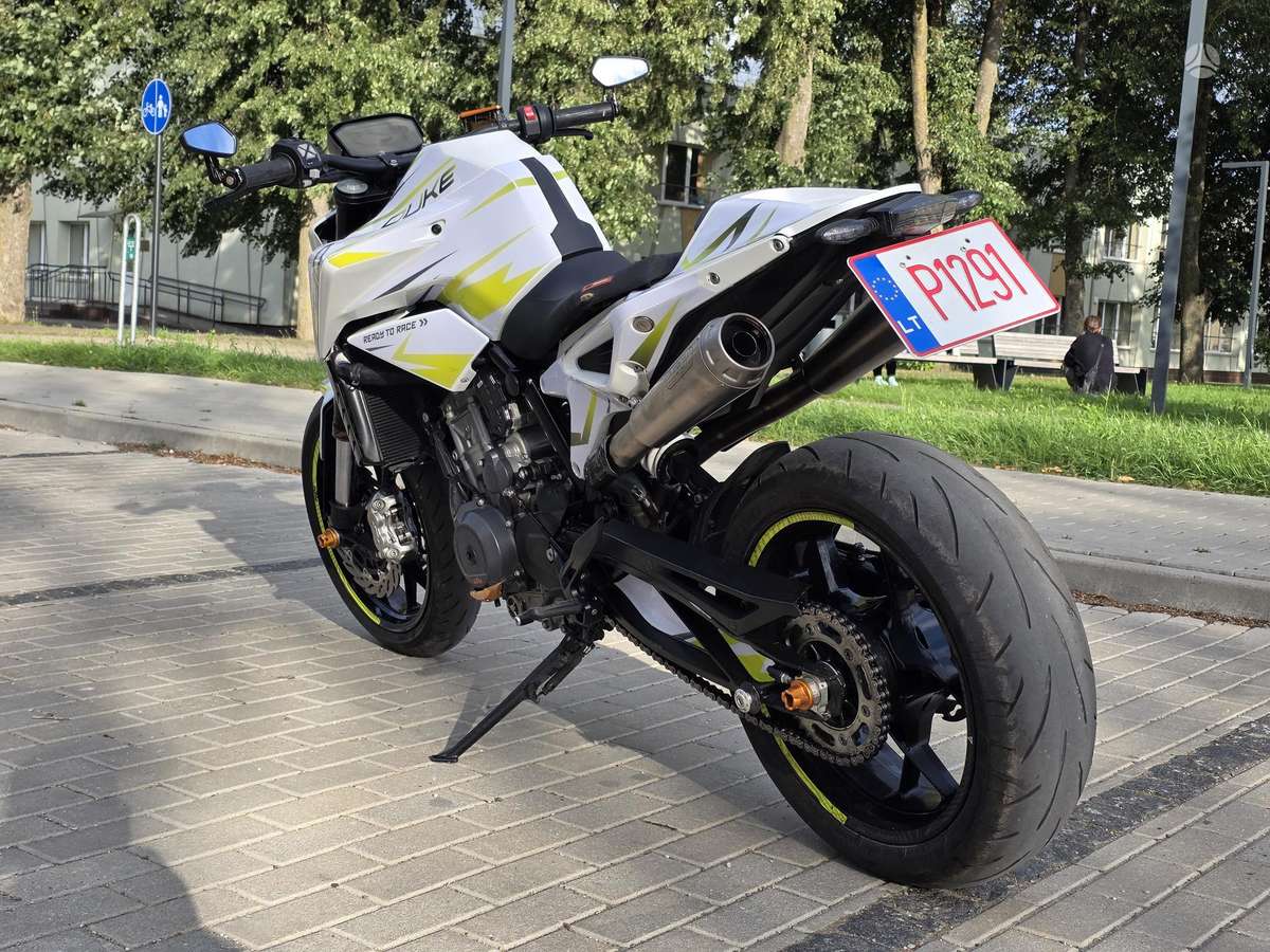 KTM Duke 790cc, street / classic