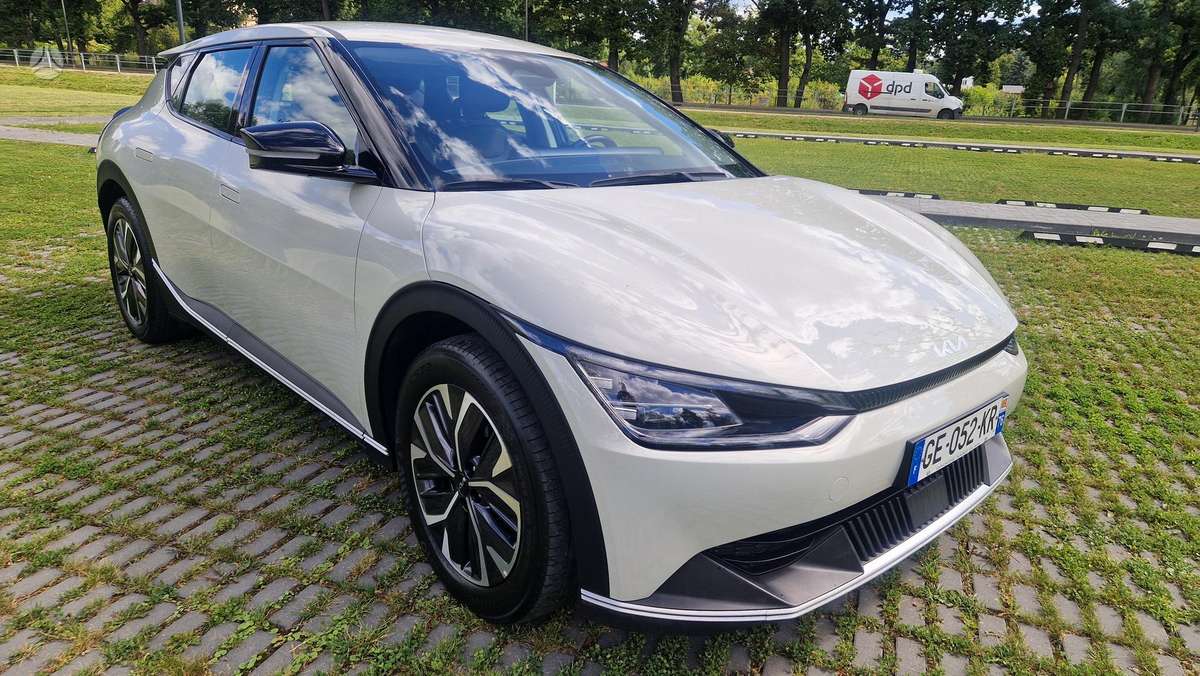 Kia EV6, 58 kWh, hatchback