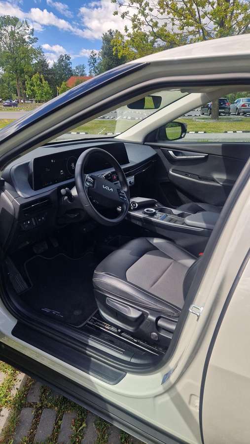 Kia EV6, 58 kWh, hatchback