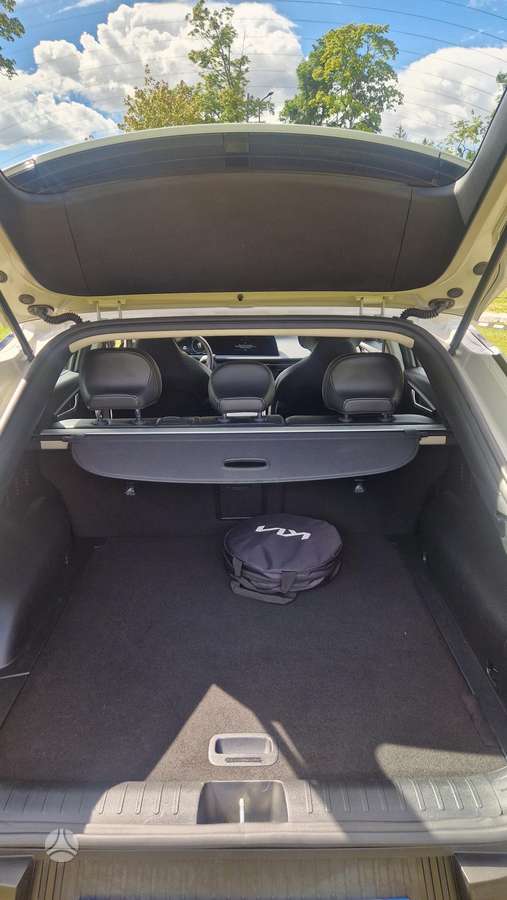 Kia EV6, 58 kWh, hatchback