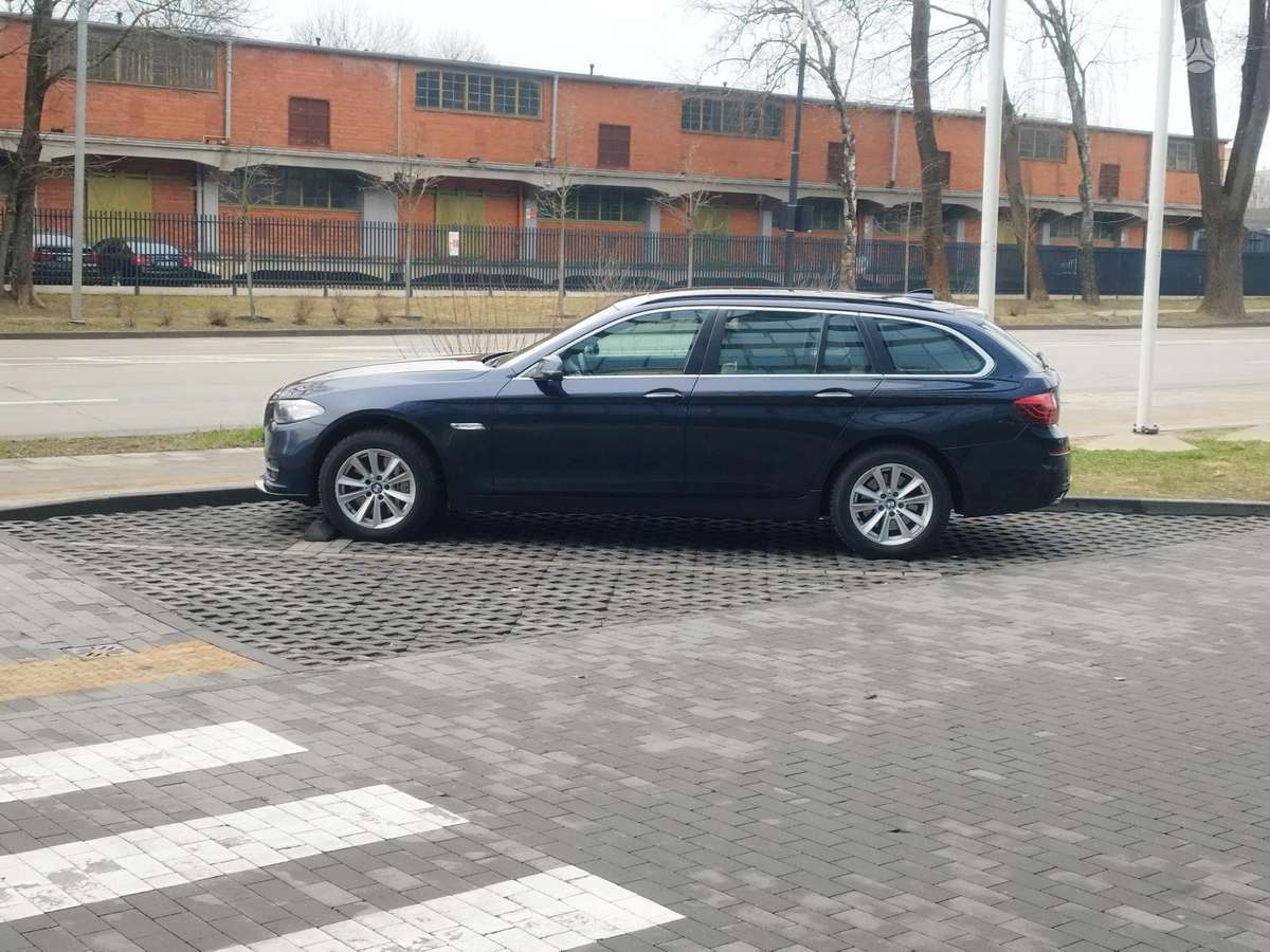 BMW 525, 2.0 l., wagon