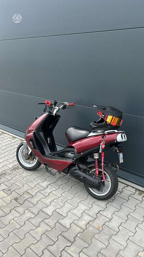 Aprilia SR 49cc, мотороллеры / мопеды