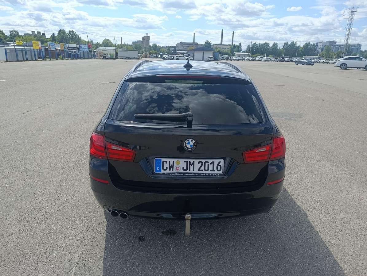 BMW 520, 2.0 l., wagon