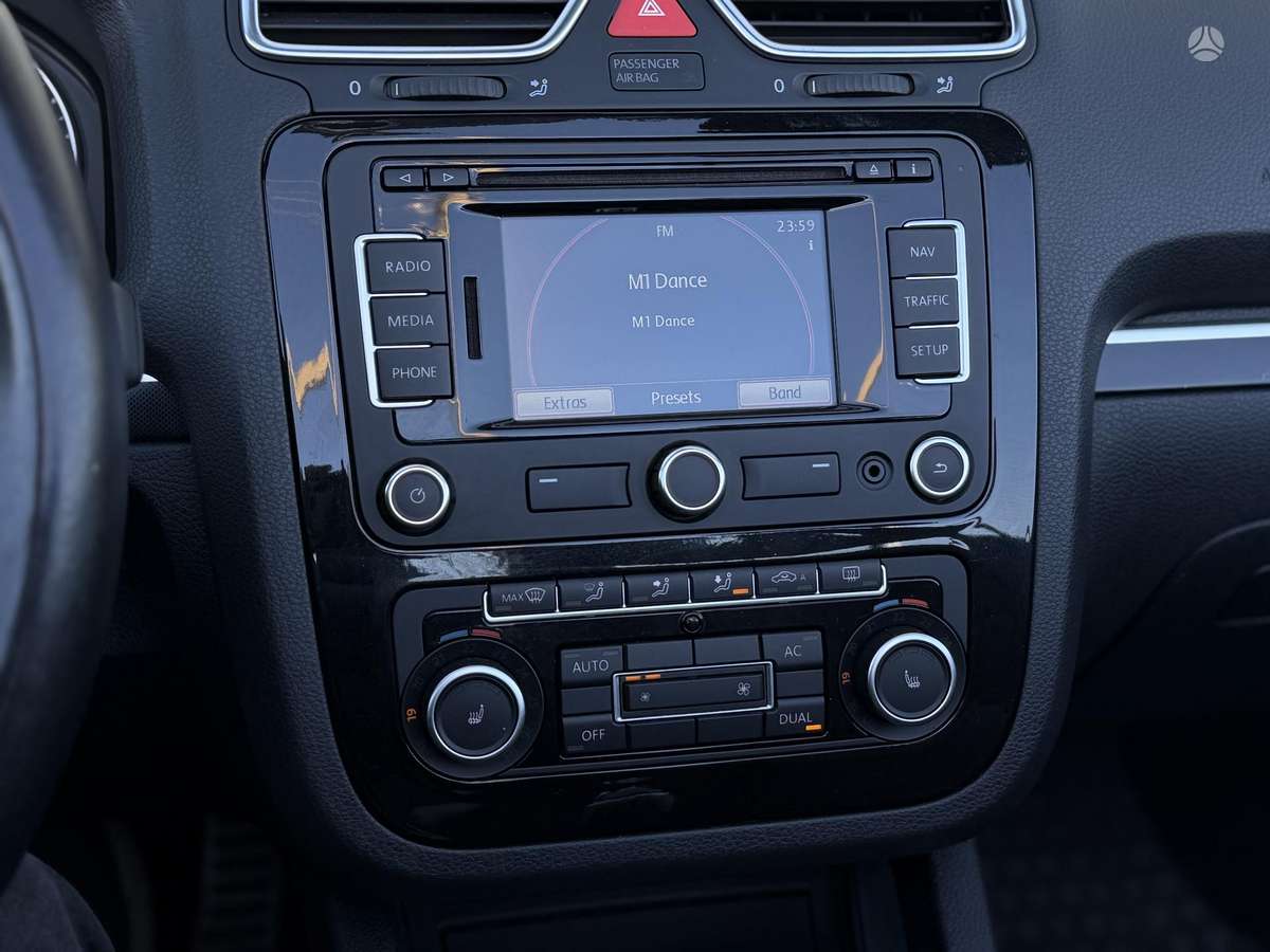 Volkswagen Eos, 1.4 l., convertible
