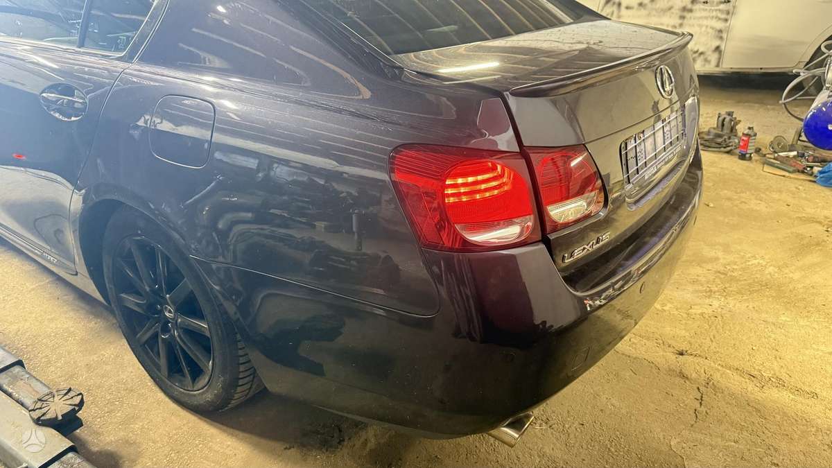 Lexus GS 450h kėbulo dalys