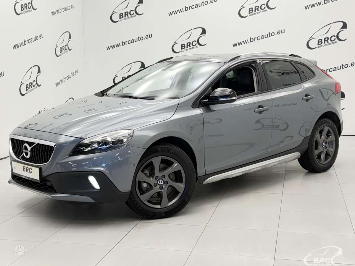 Volvo V40 Cross Country - 1