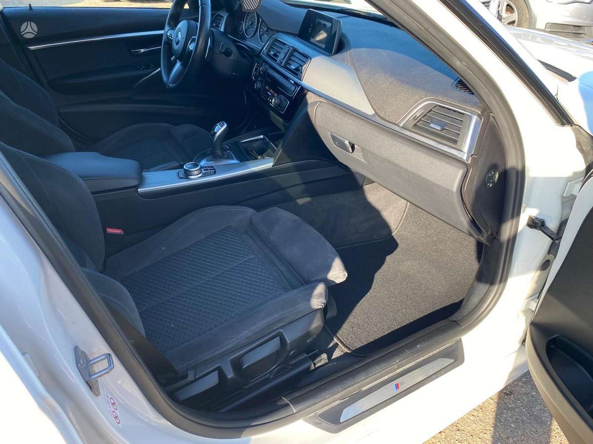 BMW 330, 3.0 l., Универсал