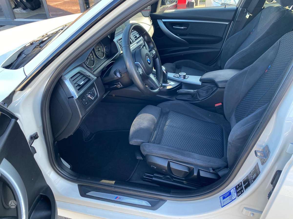BMW 330, 3.0 l., Универсал