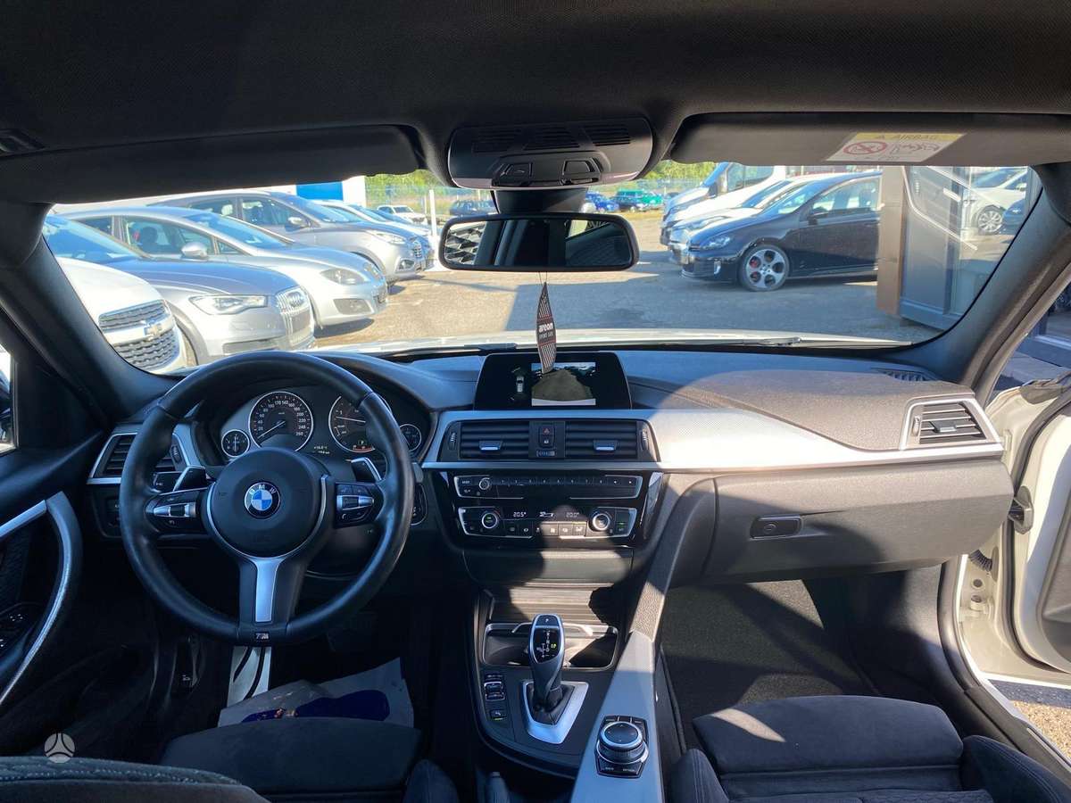 BMW 330, 3.0 l., Универсал