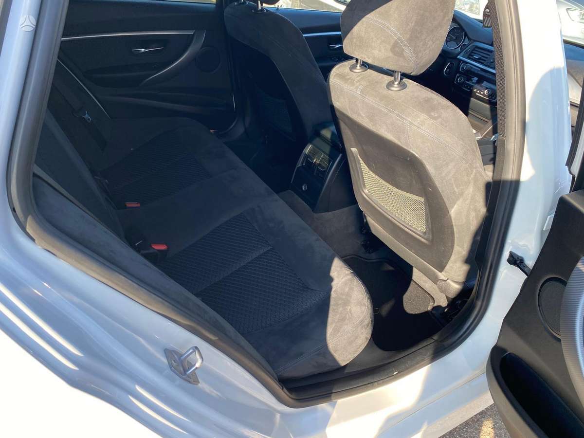 BMW 330, 3.0 l., Универсал