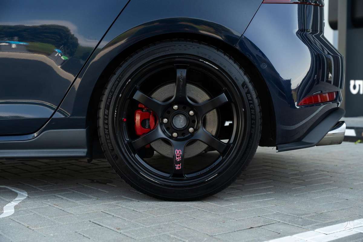 Volkswagen Golf, 2.0 l., hatchback