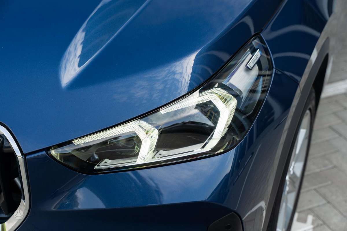 BMW X1, 1.5 l., Универсал