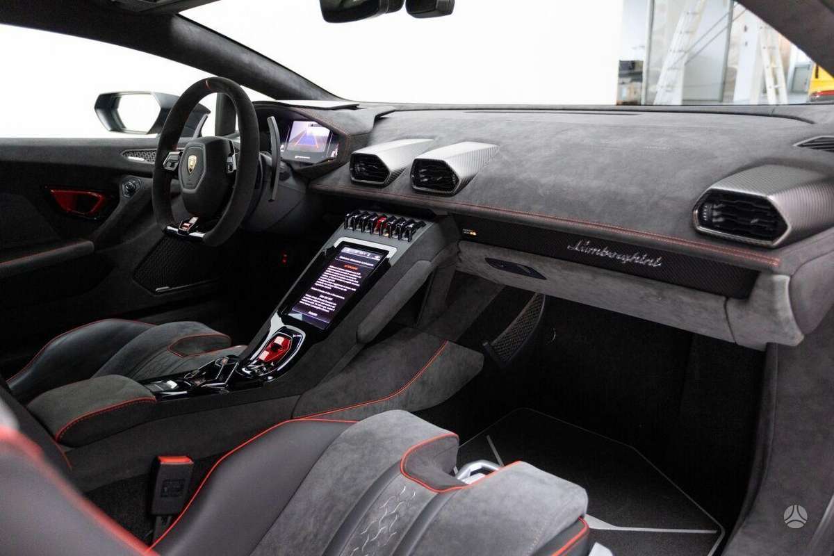 Lamborghini Huracan, Купе (coupe)
