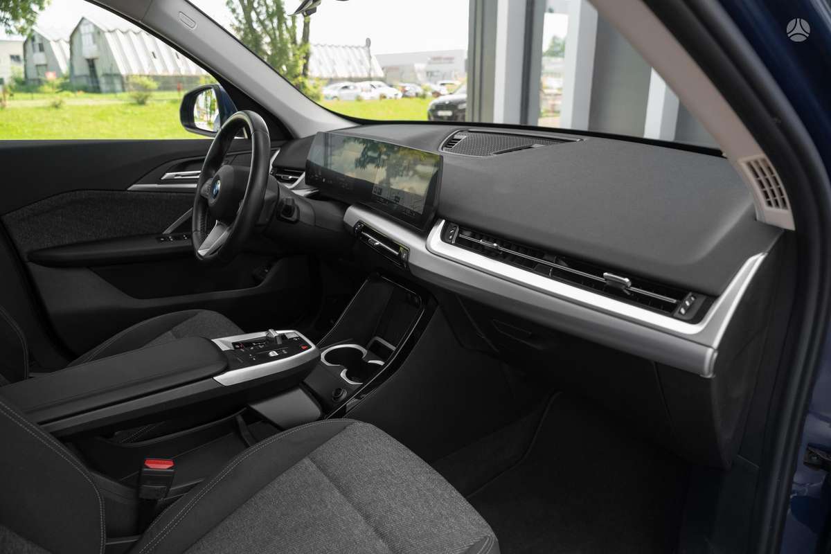 BMW X1, 1.5 l., Универсал