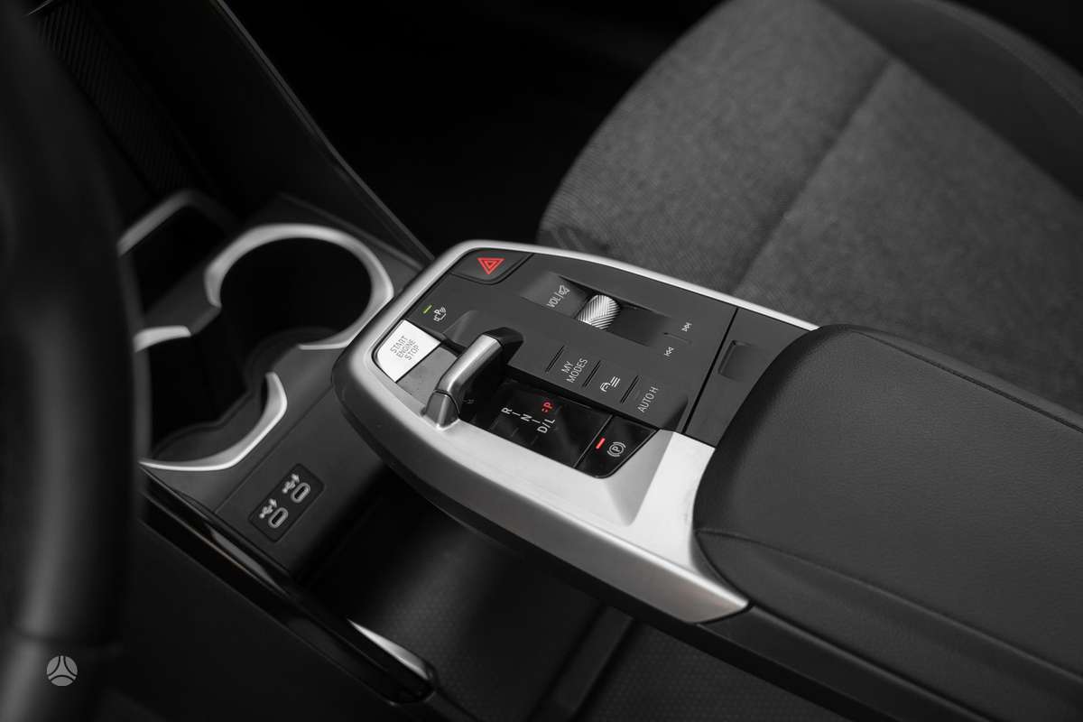 BMW X1, 1.5 l., Универсал
