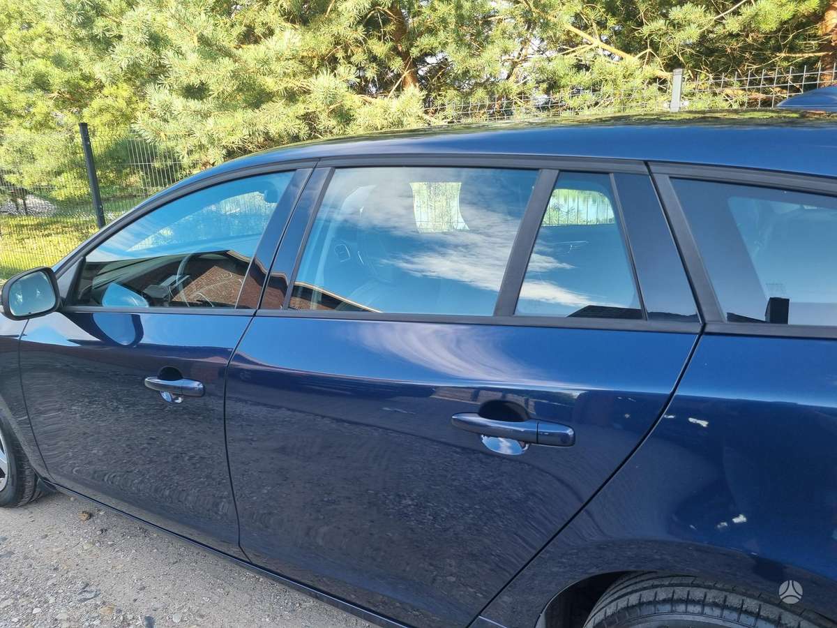Volvo V60, 2.0 l., hatchback