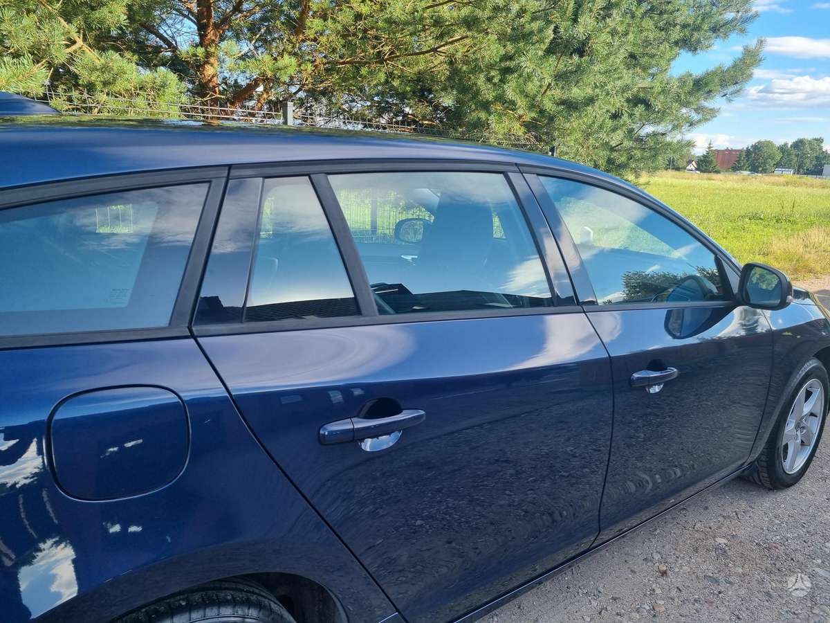 Volvo V60, 2.0 l., hatchback