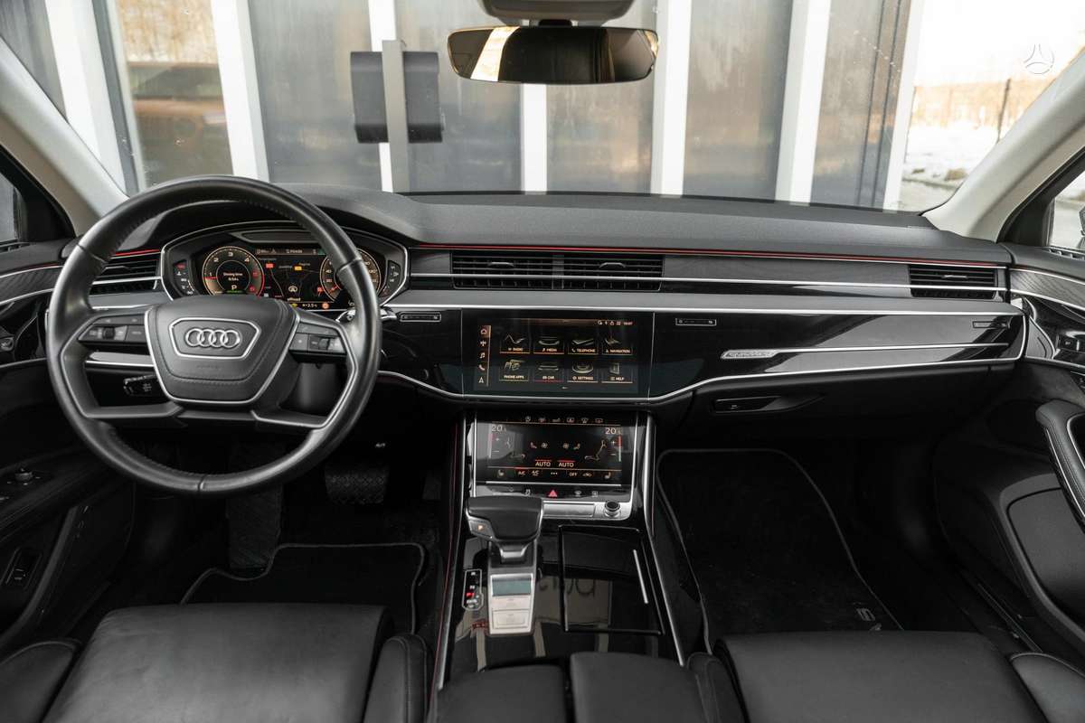 Audi A8, 3.0 l., Седан