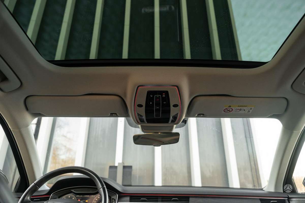 Audi A8, 3.0 l., Седан