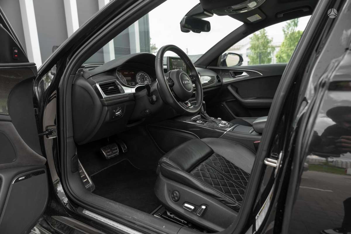 Audi S6, 4.0 l., Седан