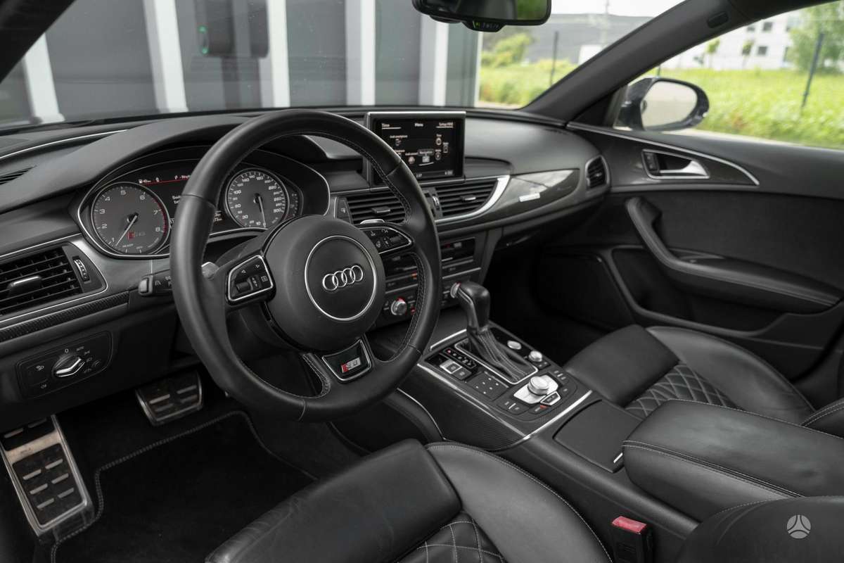 Audi S6, 4.0 l., Седан