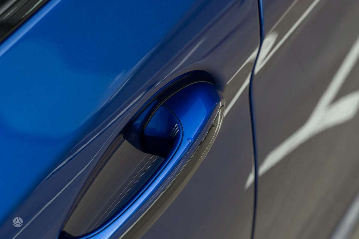 BMW M5, 4.4 l., Седан