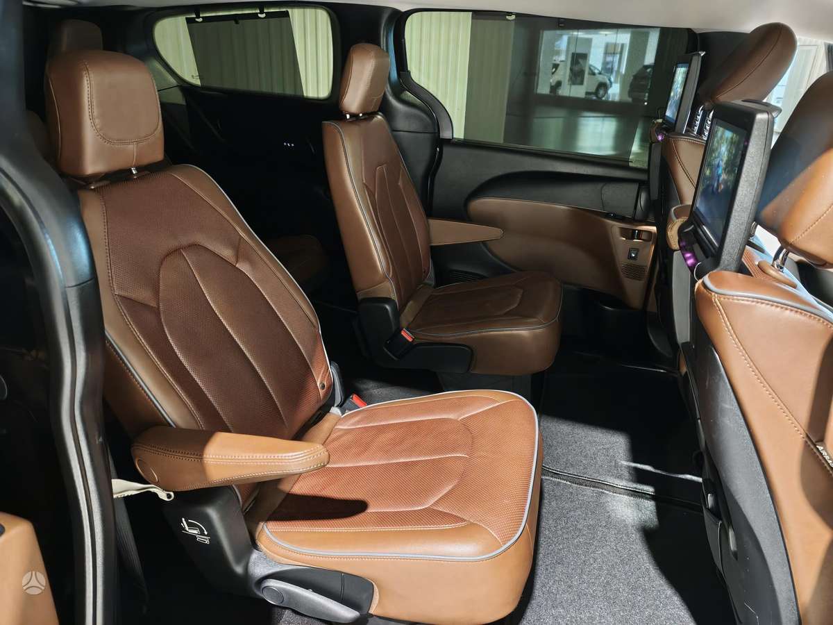 Chrysler Pacifica, 3.6 l., mpv / minivan