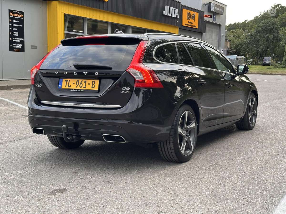Volvo V60 - 10