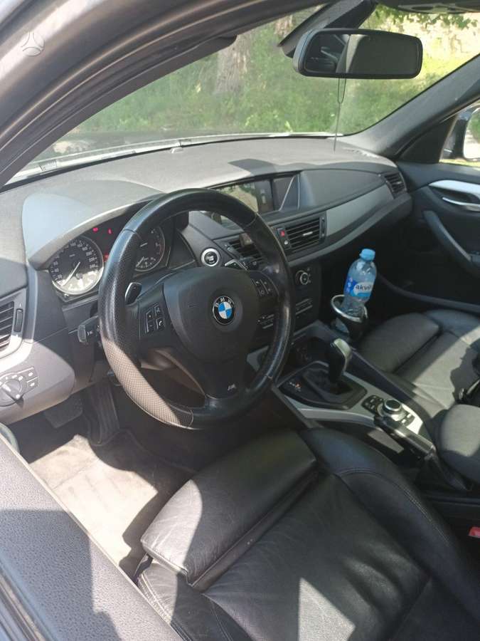 BMW X1, 2.0 l., Внедорожник / Кроссовер