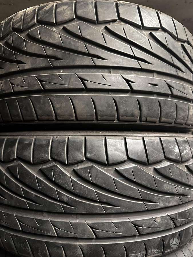 Toyo, vasarinės 235/35 R20