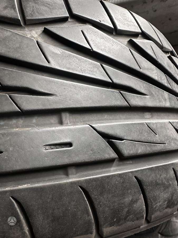 Toyo, summer 235/35 R20