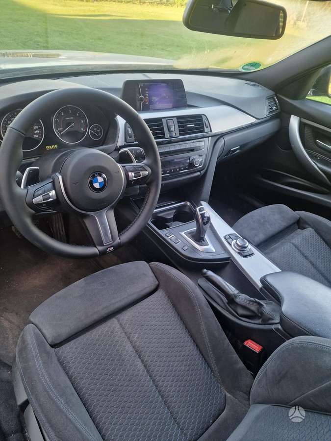 BMW 320, 2.0 l., wagon
