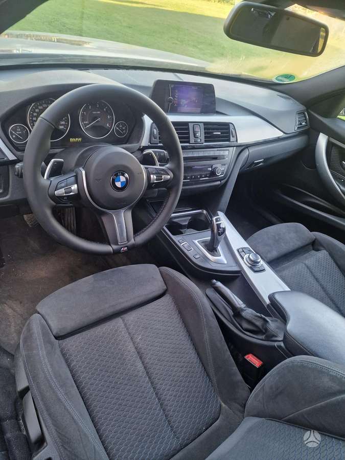 BMW 320, 2.0 l., wagon