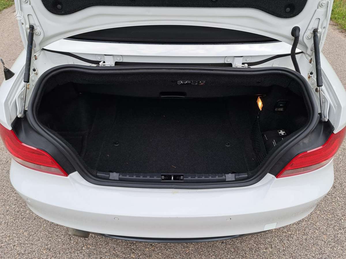 BMW 120, 2.0 l., Кабриолет