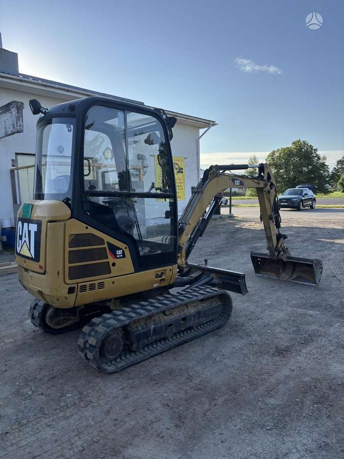 Caterpillar 302.4D, mini excavator