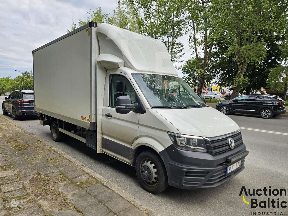 Volkswagen Crafter, box trucks / box vans