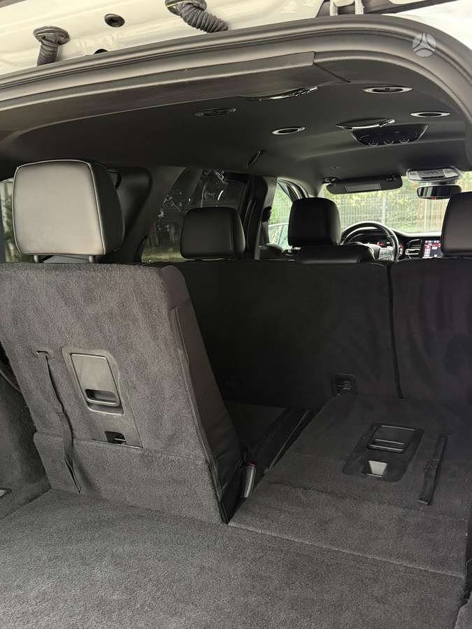 Dodge Durango, 5.7 l., off-road / crossover