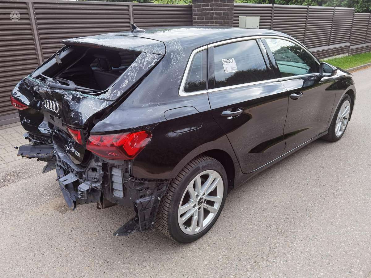 Audi A3, 2.0 l., Хэтчбек