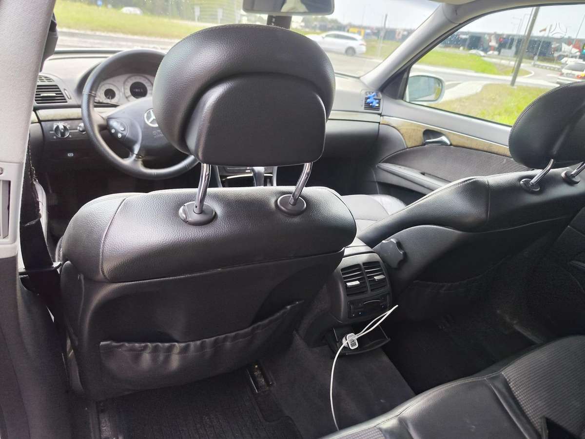 Mercedes-Benz E220, 2.2 l., Седан